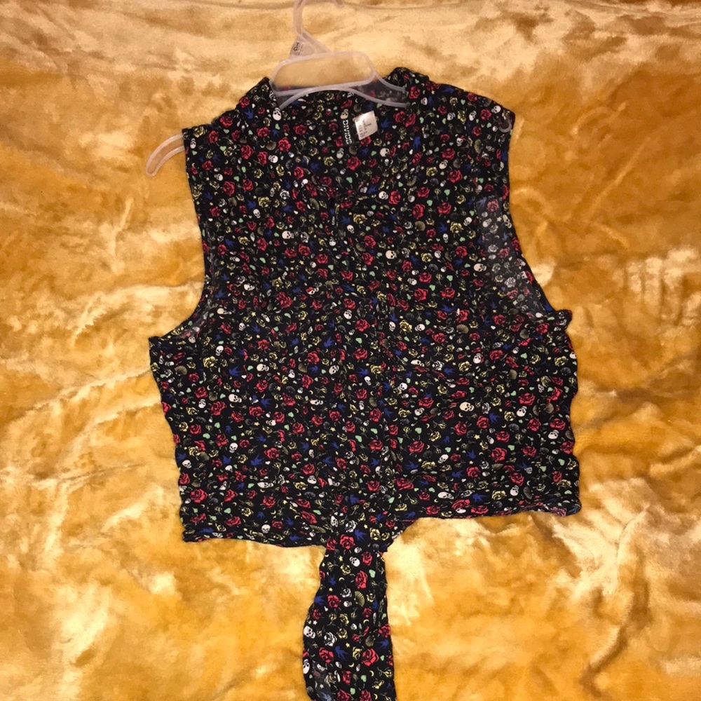 Rose tie-up top
